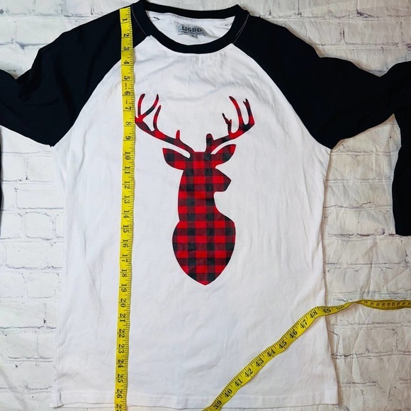 NWOT Women’s Medium USBD Plaid Deer Graphic 3/4 Sleeve Jersey Style TShirt - Picture 7 of 7